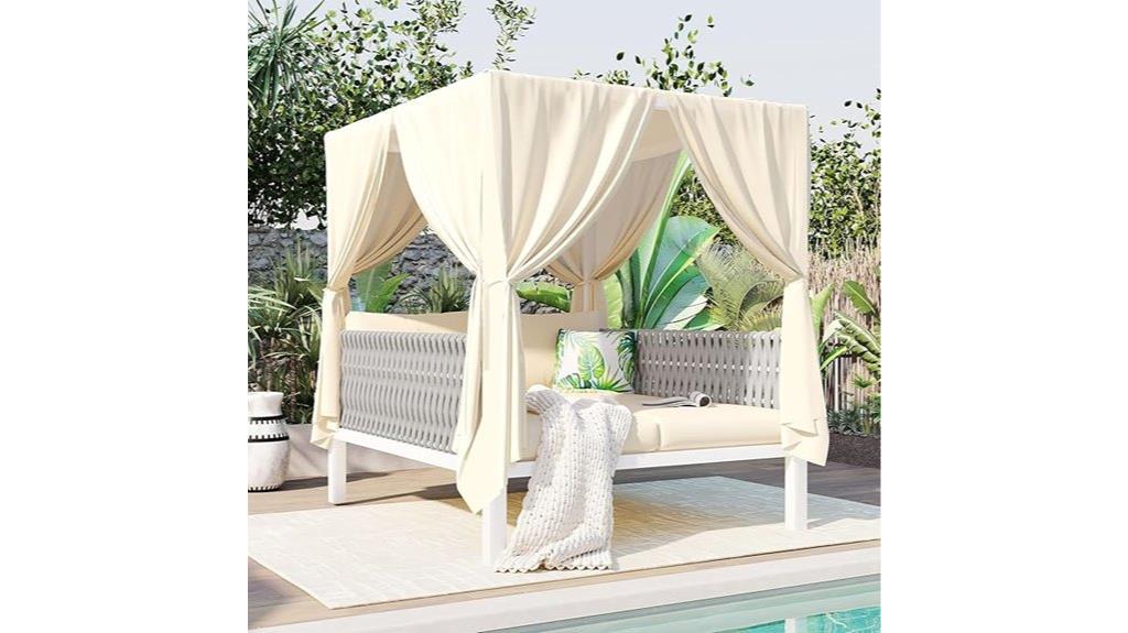 outdoor patio daybed